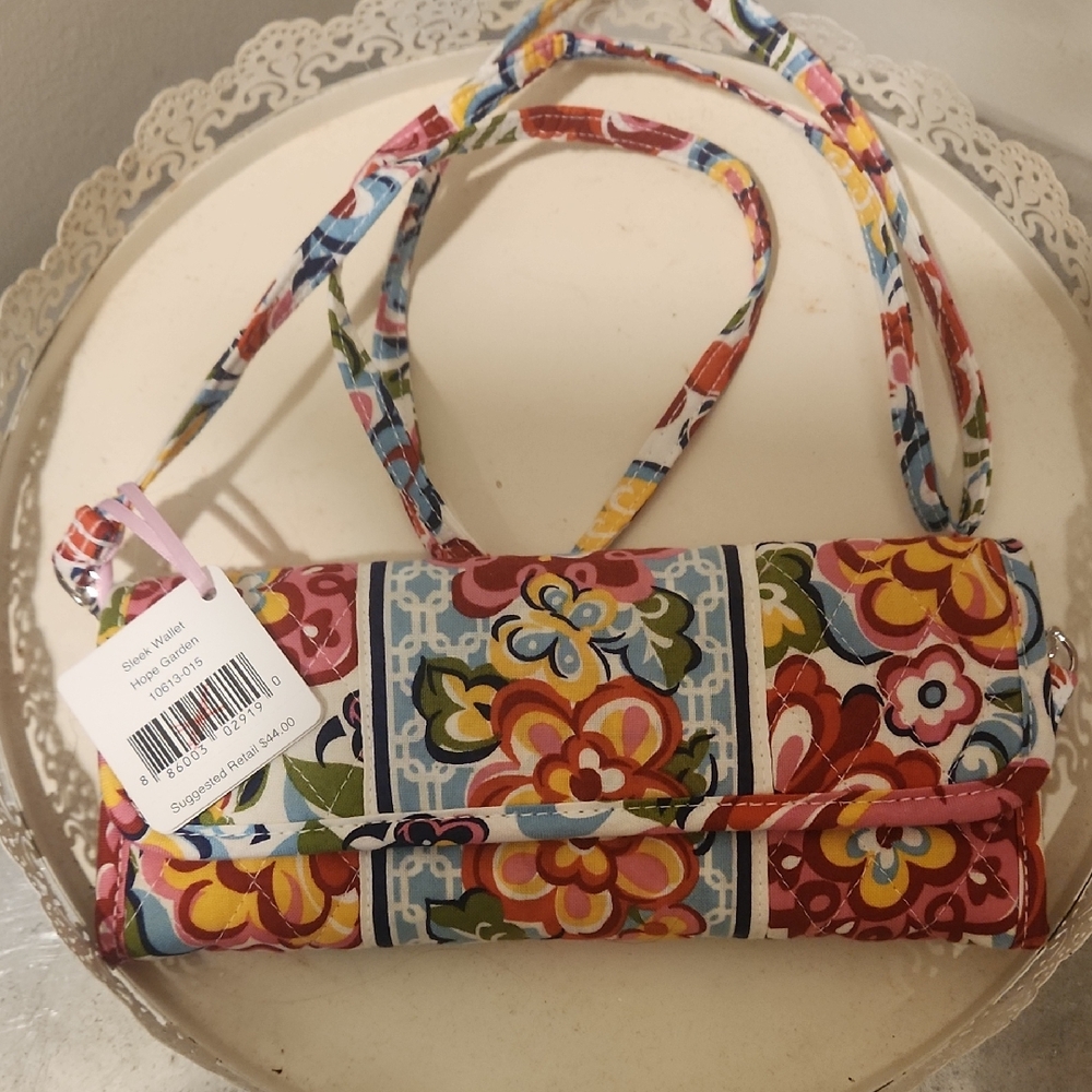 Vera Bradley Sleek Wallet In Hope Grows